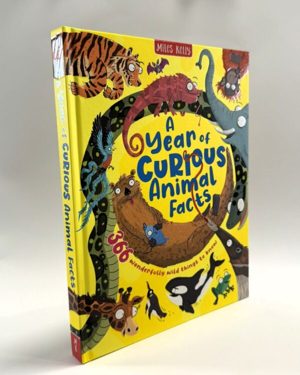 A Year of Curious Animal Facts – 366 wonderfully wild things to know!